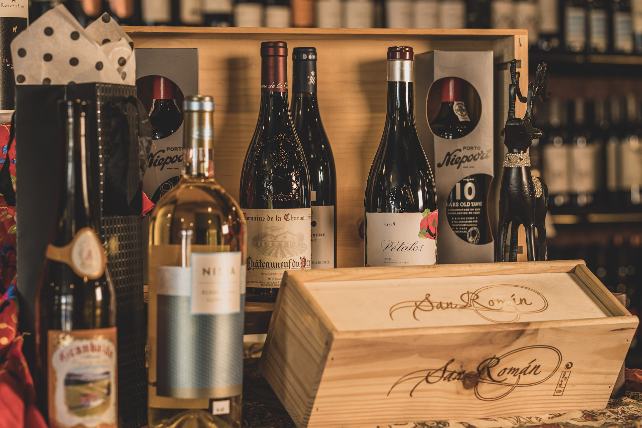 Wooden Rioja wine crates stacked inside La Vid